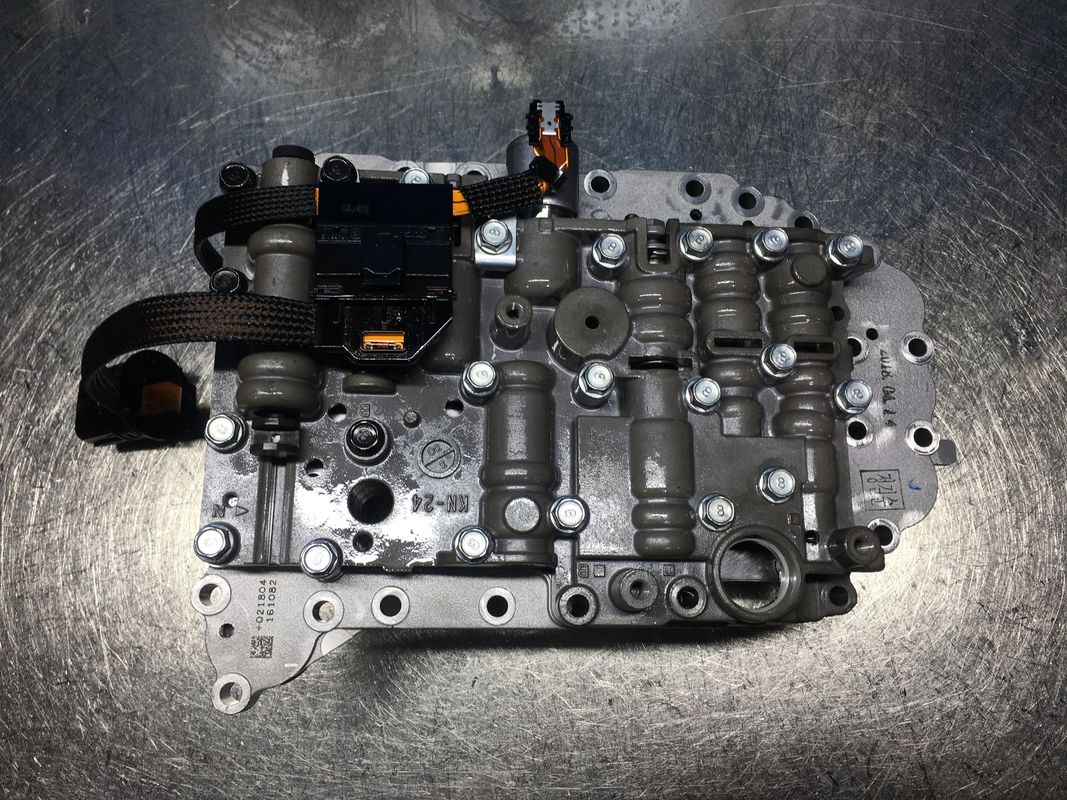 K2500 A4CF1 Корпус клапана коробки передач OEM NO 4621023000 4621023020 для Hyundai Kia Parts
