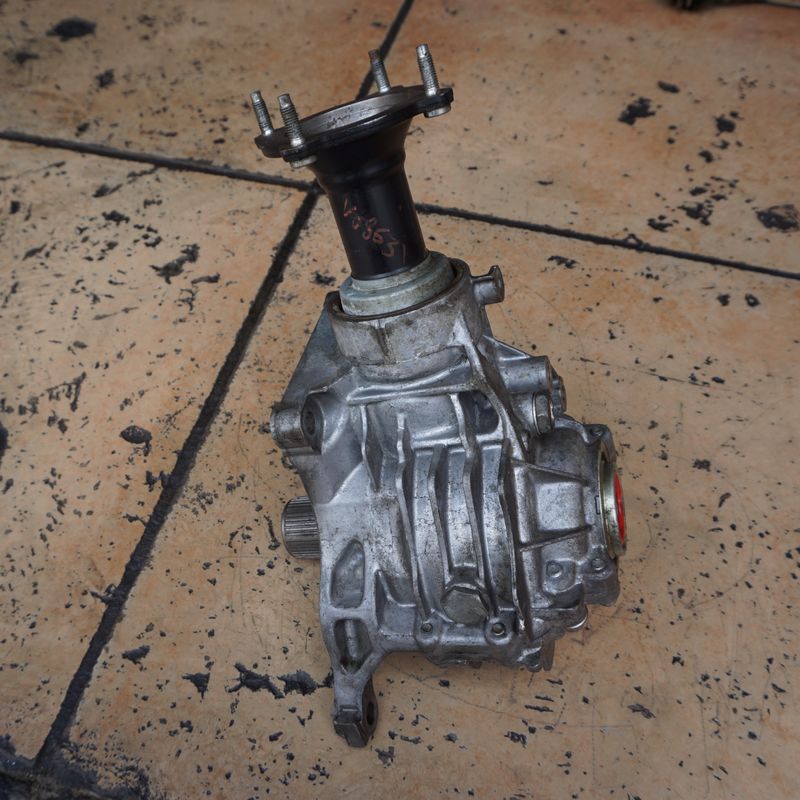 9L8Z7A103D 9L8Z7A103J Дифференциальный корпус для передачи для Mazda CX9 6F35 Используется автоматическая система шасси